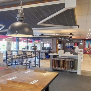 Screenshot van De Kroon zonweringen op Google Maps.