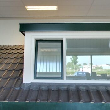 Screenshot Hollandia dakkapellen vestiging Cruquius op Google Maps.